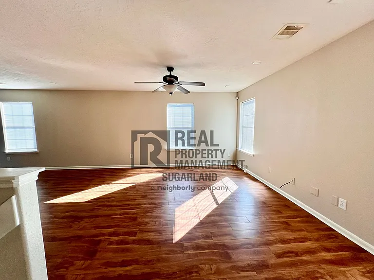 2706 Skyview Downs Dr — Photo 18