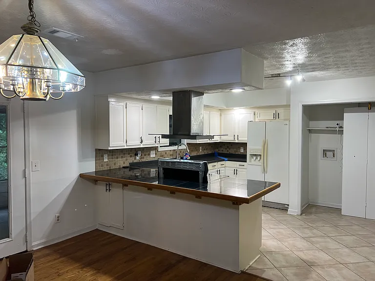 1468 Bridgestone Dr — Photo 4