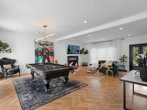 5th image of 844 Abington Way