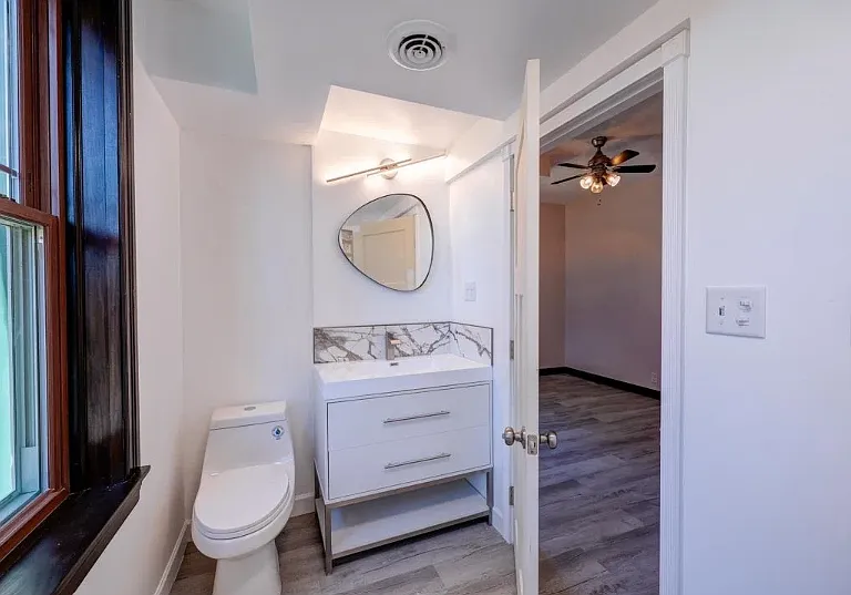 1702 Simpson Ave — Photo 2