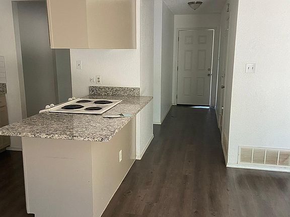 4th image of 4111 Celtic Dr