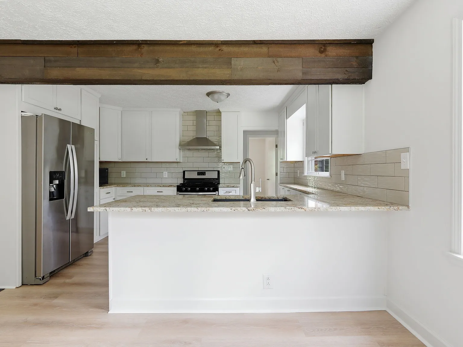 6317 N Tacoma Ave — Photo 4