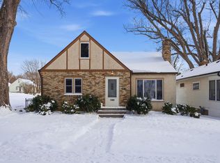 1380 Asbury St, Saint Paul, MN 55108