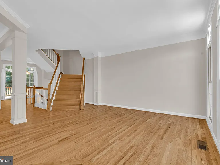 9902 Michael Schar Ct — Photo 7