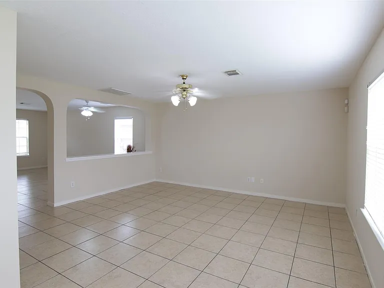 16938 Watering Oaks Ln — Photo 5