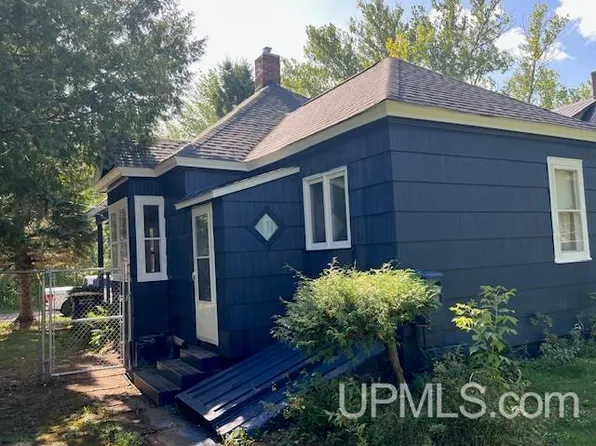 204 W Frederick St #2, Ironwood, MI 49938