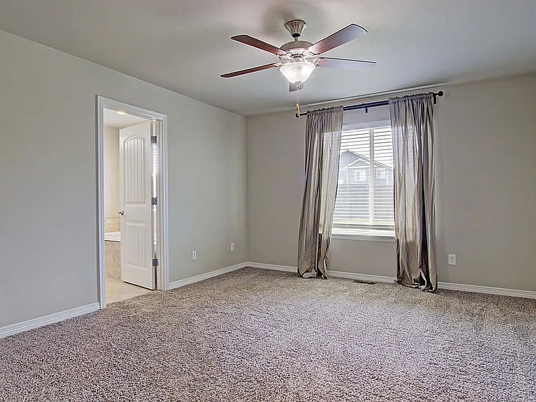 10801 Saco Dr — Photo 11