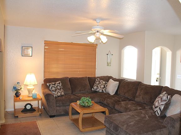 3rd image of 2208 Barranca Dr