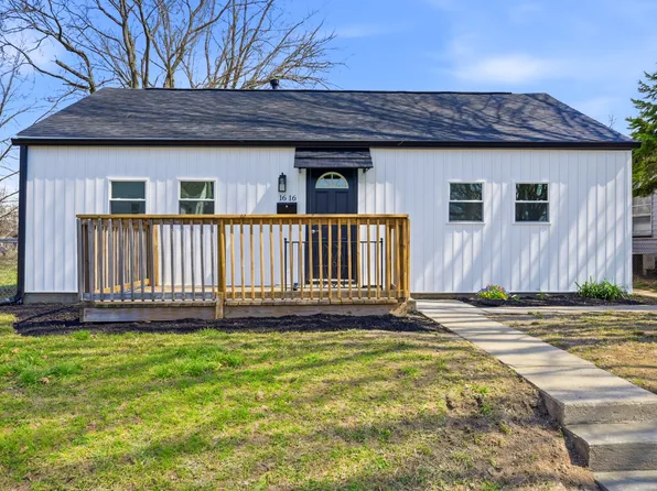 1616 Rev Jt Menifee St, Anderson, IN 46016