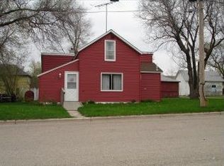 115 4th Ave NW, Barnesville, MN 56514