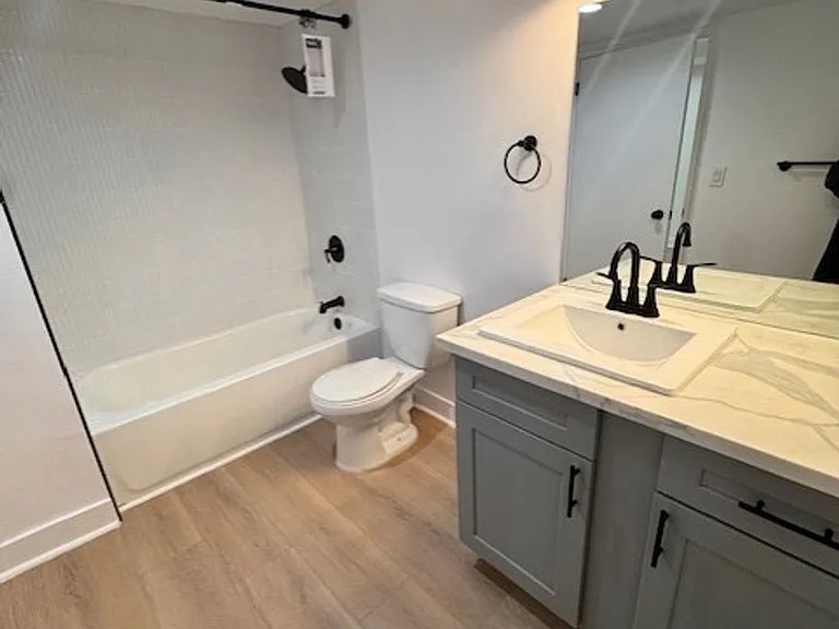 319 S Hamel Rd #BB — Photo 7