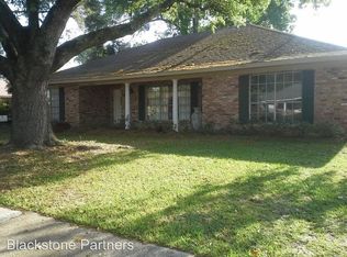 1021 Chevelle Dr, Baton Rouge, LA 70806