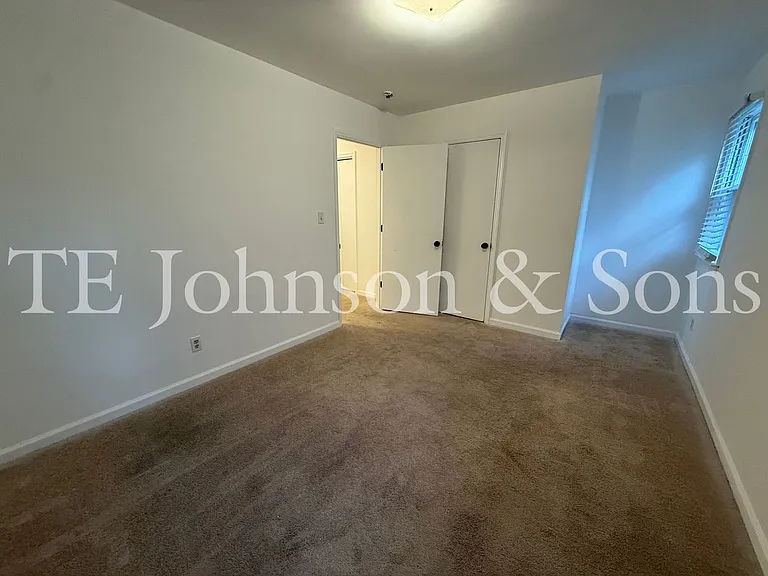 4309 Walnut Hollow Dr — Photo 27
