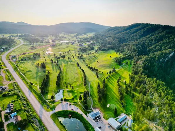 6 Apple Springs Blvd, Sturgis, SD 57785