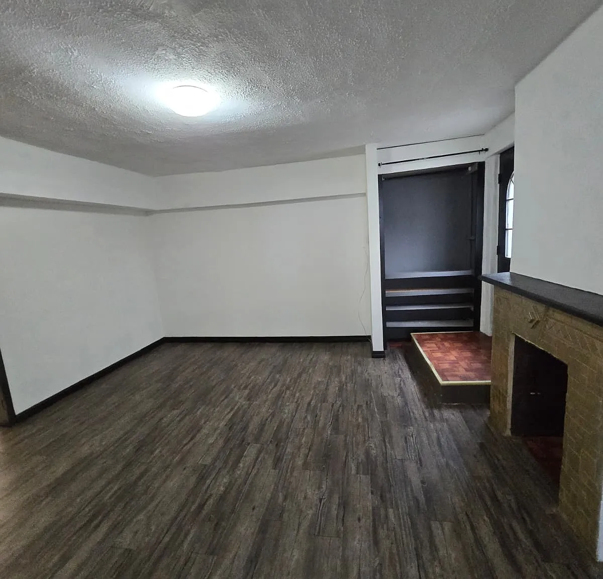 2 bed, $1,800 — Photo 2