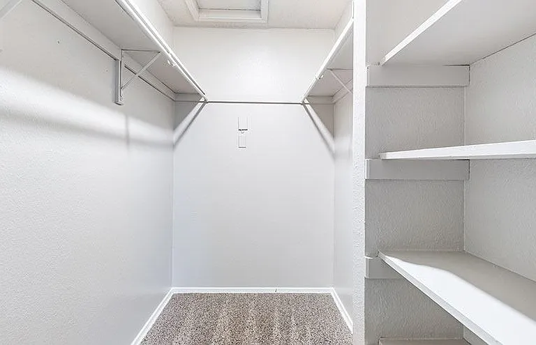Birch Apartment Homes — Photo 7