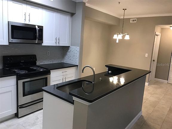3rd image of 5614 Pinnacle Heights Cir APT 104