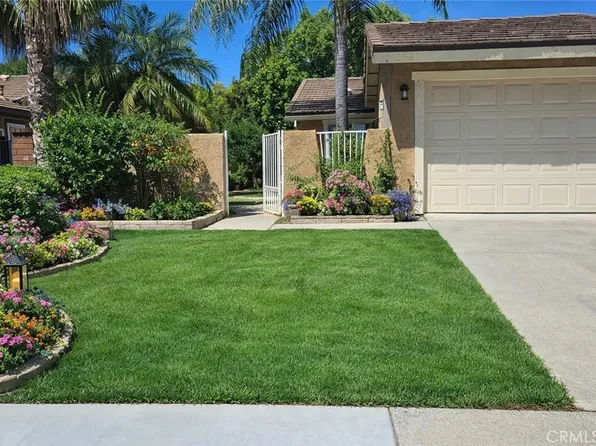 25657 Almendra Dr, Santa Clarita, CA 91355