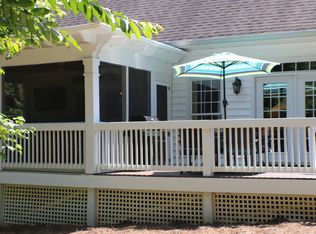 2660 Foxmore Cir, Dalton, GA 30720