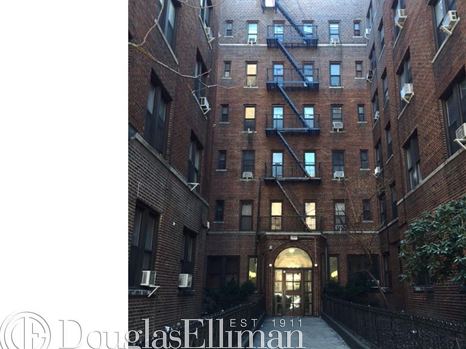 2nd image of 11 Hillside Ave APT 4F