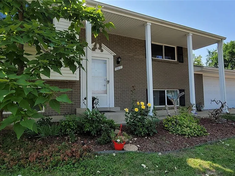 10921 Hermosa Ct — Photo 21