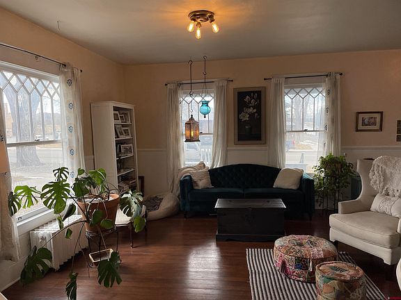 5th image of 120 N Park Ave