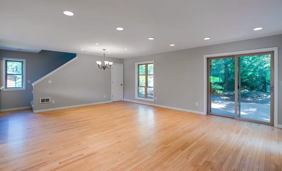 2 bed, 1456 sqft, $2,650 — Photo 4