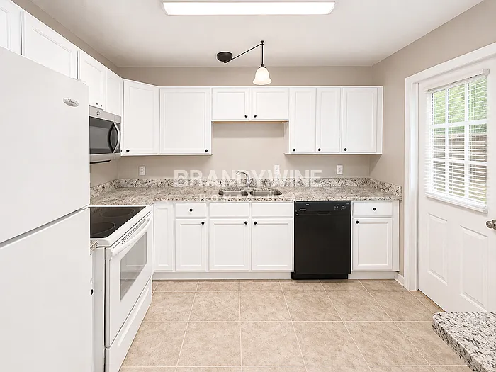 8067 Santillo Dr — Photo 8