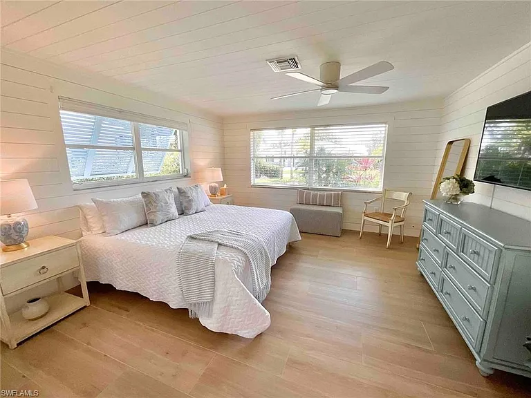 1530 Mandarin Rd — Photo 18