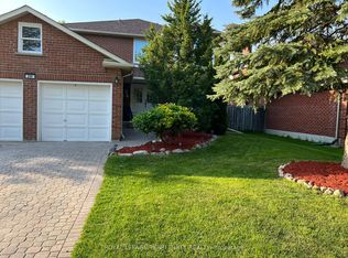 286 Hoover Dr #BASEMENT, Pickering, ON L1V 5S2