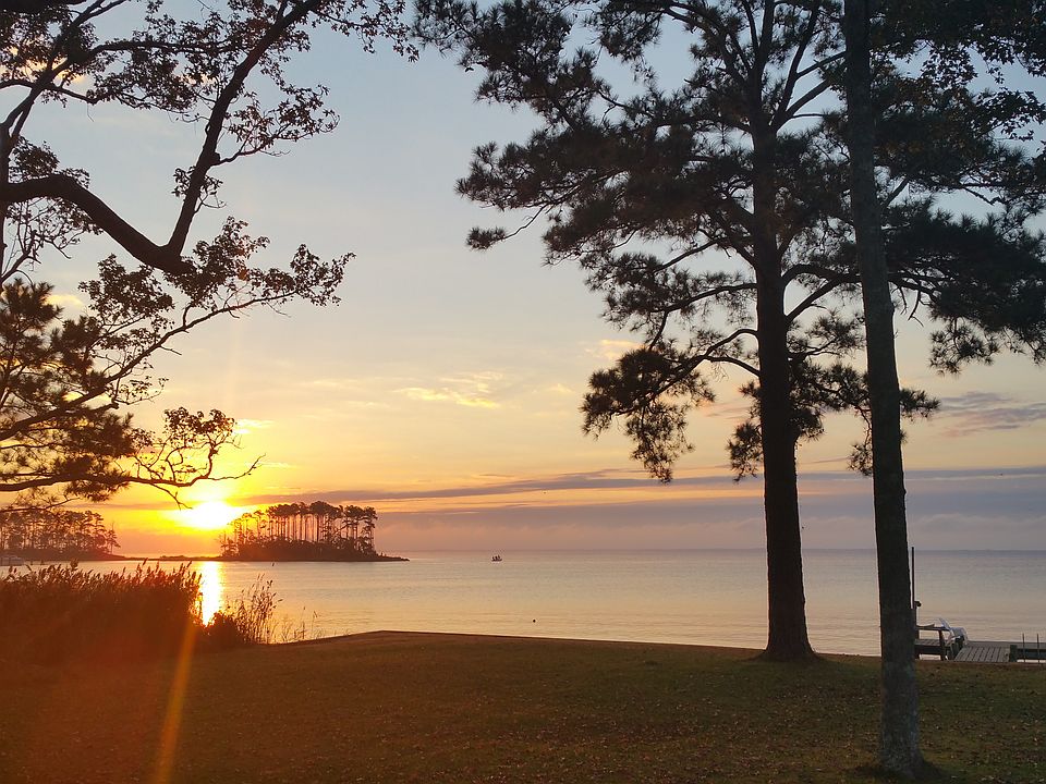 Wake up to amazing views!
