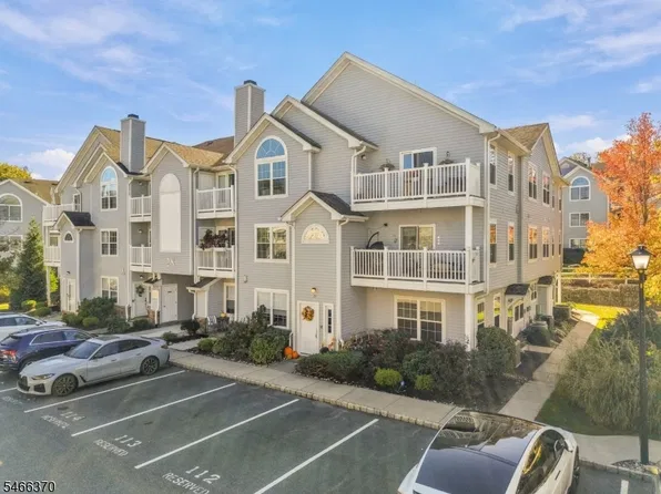 17 Springbrook Rd East BLDG 28 #17, Montville Twp., NJ 07045