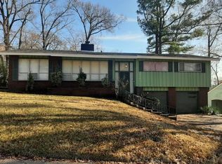 2740 Woodland Hills Cv, Memphis, TN 38127