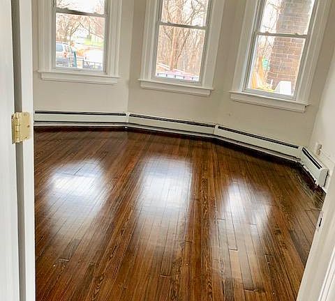 5th image of 35 Schuyler Ave #3