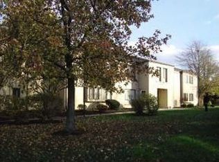65 Banner Ct, Marlton, NJ 08053