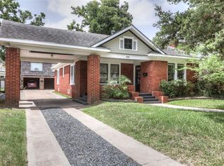 930 Pecore St, Houston, TX 77009