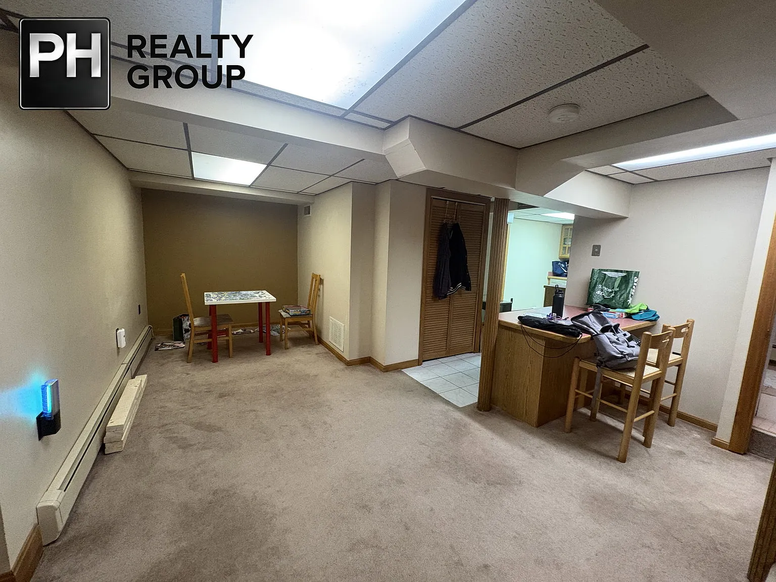 1 bed, 1.0 bath, 900 sqft, $2,400 — Photo 4