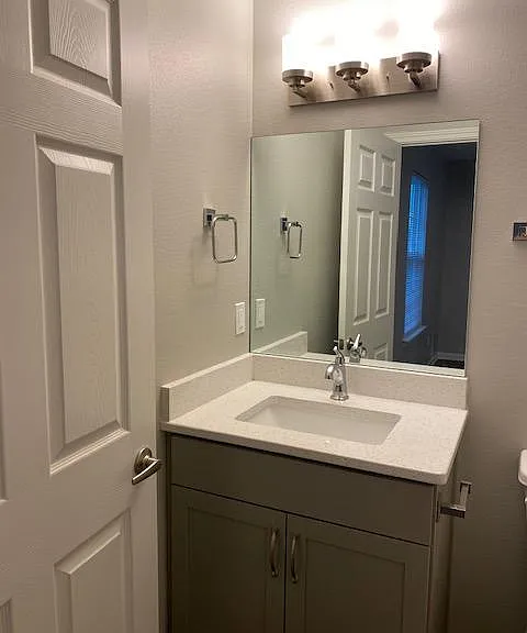 4710 W Fairfield Dr — Photo 5