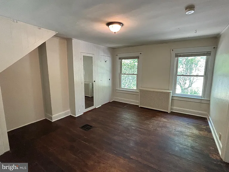 1503 W Washington St — Photo 14