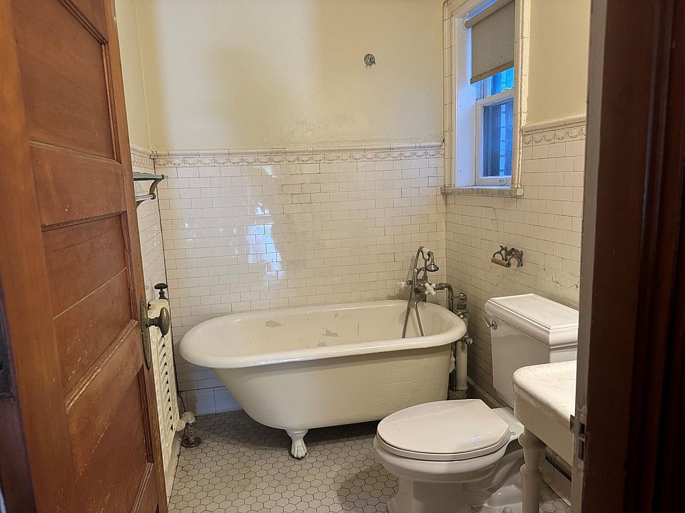 Master Bathroom with original wall tiles