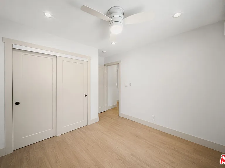 323 N Avenue 52 — Photo 12