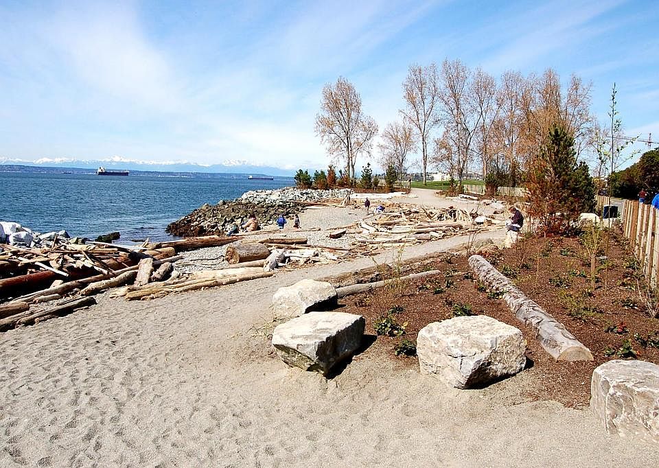 Myrtle Edwards Park