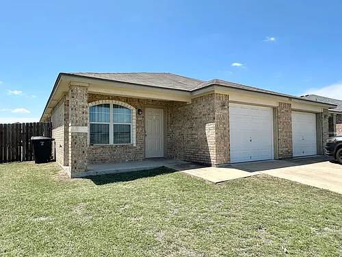 4105 Elms Run Cir Photo 1
