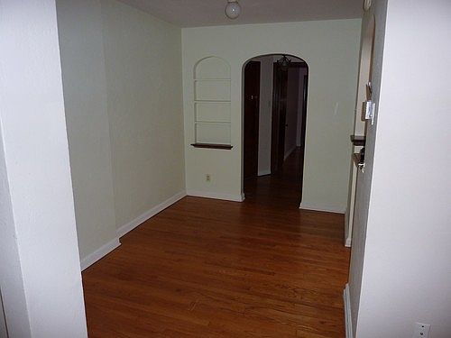 4th image of 6205-6207 Eichelberger St