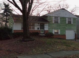 1440 Country Club Rd, Columbus, OH 43227