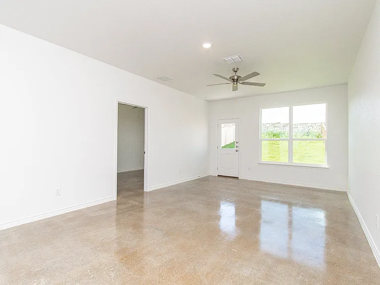 3903 American Elm Dr #A — Photo 11
