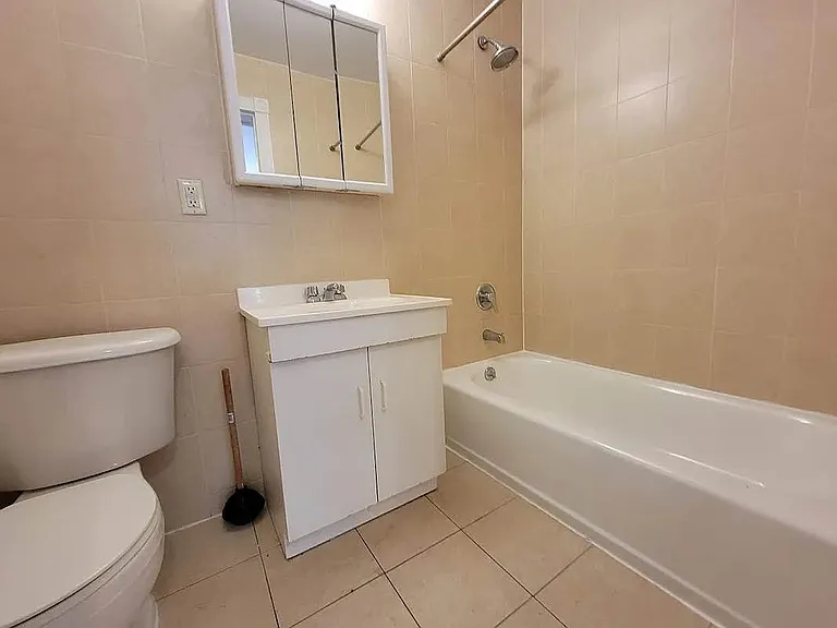 108 Charles St #1Z — Photo 6