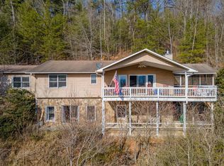 95 Maclor Forest Cir, Franklin, NC 28734