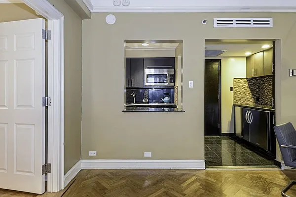 Rented by LG Fairmont Group | media 70