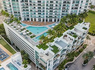 90 SW 3rd St APT 1807, Miami, FL 33130